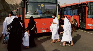 غرامة 100 ألف ريال لنقل الزائرين إلى مكة خلال فترة الحج