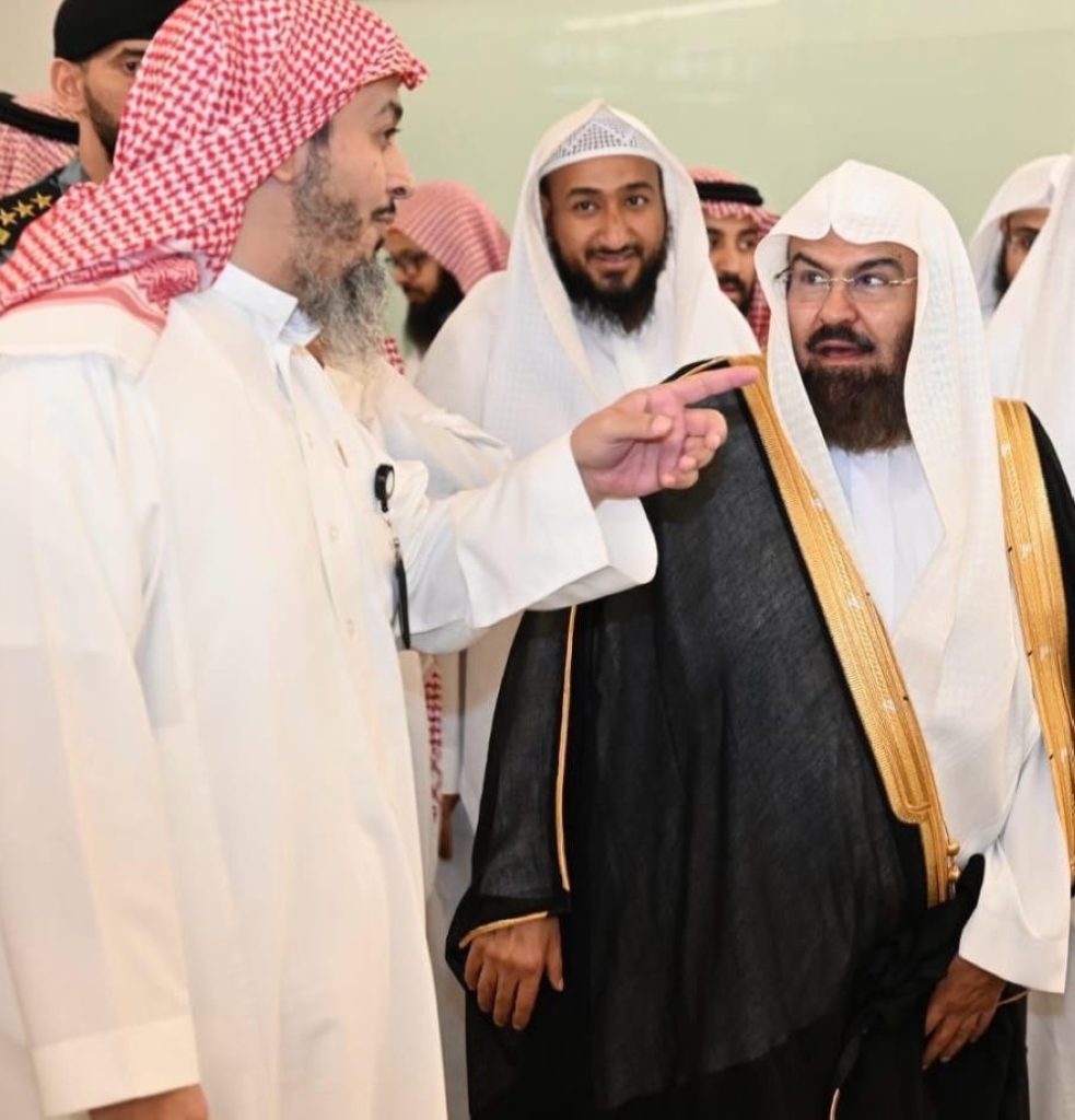"مكتبة الحرم" تفتح أبوابها لمسارات معرفية جديدة لتعزيز خدمة الحجاج