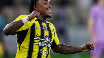 لوران بلان يحدد مصير مشاركة بيرغوين في مواجهة الكلاسيكو ضد النصر