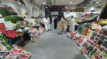 حملة تفتيش واسعة على الأسواق العامة بالطائف قبيل موسم الحج