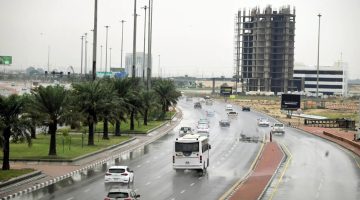 توقعات الأرصاد: هطول أمطار رعدية ورياح محملة بالغبار تؤثر على تسع مناطق بالمملكة الأحد القادم